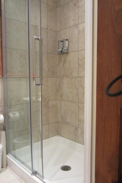 Hotel Ermitage Quebec City Room photo